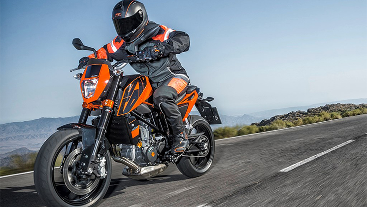 KTM-690-DUKE-R